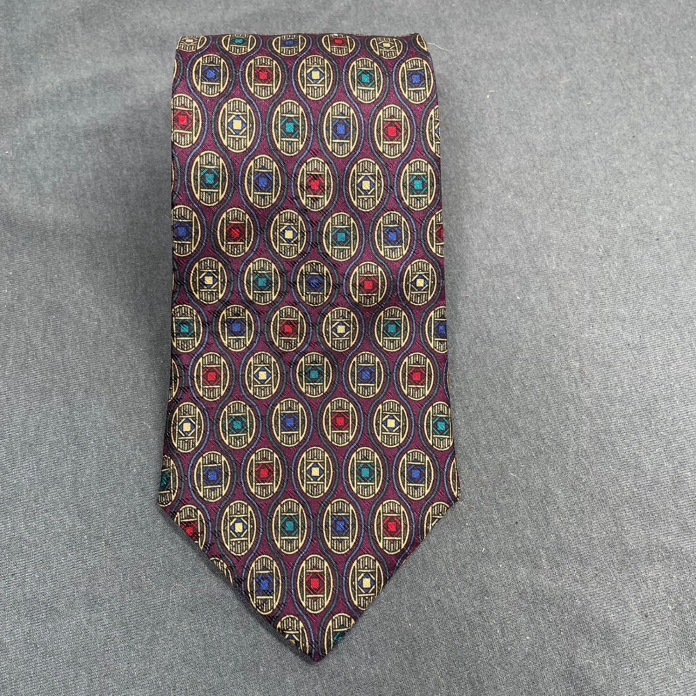 Chaps Ralph Lauren Men Tie Silk Geometric Medallion Burgundy OS Vintage Classic